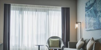 Biophilic design a panele winylowe LVT – jak stworzyć podłogę inspirowaną naturą we wnętrzach komercyjnych i mieszkalnych? Werka - panele winylowe lvt (5).jpg