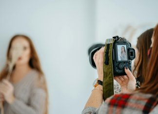 Fotograf w Pruszkowie – jak wybrać dobry zakład fotograficzny i nie pożałować decyzji 03-fotograf-pruszkow-jak-wybrac.jpg