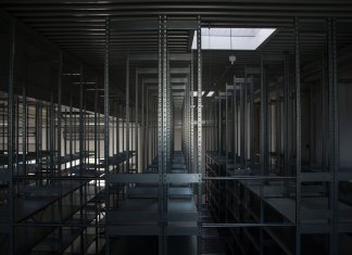 reesinls - autostore 3 - Pawel.jpg