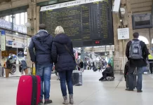 Czego unikać podpisując umowy z biurami podróży 371-czego-unikac-podpisujac-umowy-z-biurami-podrozy.webp