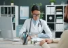 Jakie objawy mogą sugerować zaburzenia poziomu kortyzolu? lab-med.pl - 256-jakie-objawy-moga-sugerowac-zaburzenia-poziomu-kortyzolu.webp