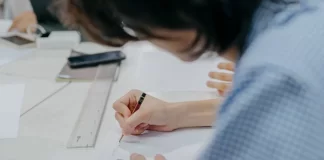 Najczęstsze wyzwania podczas zaocznych studiów z architektury krajobrazu i jak je pokonać sopocka.edu.pl - 207-najczestsze-wyzwania-podczas-zaocznych-studiow-z-architektur.webp